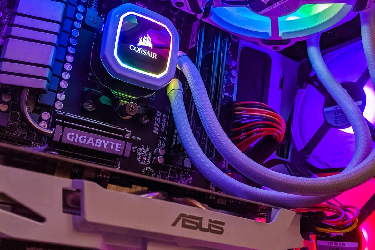 사이클 GPU 렌더 VRAM을 보기 전 그래픽카드와 본체 예시